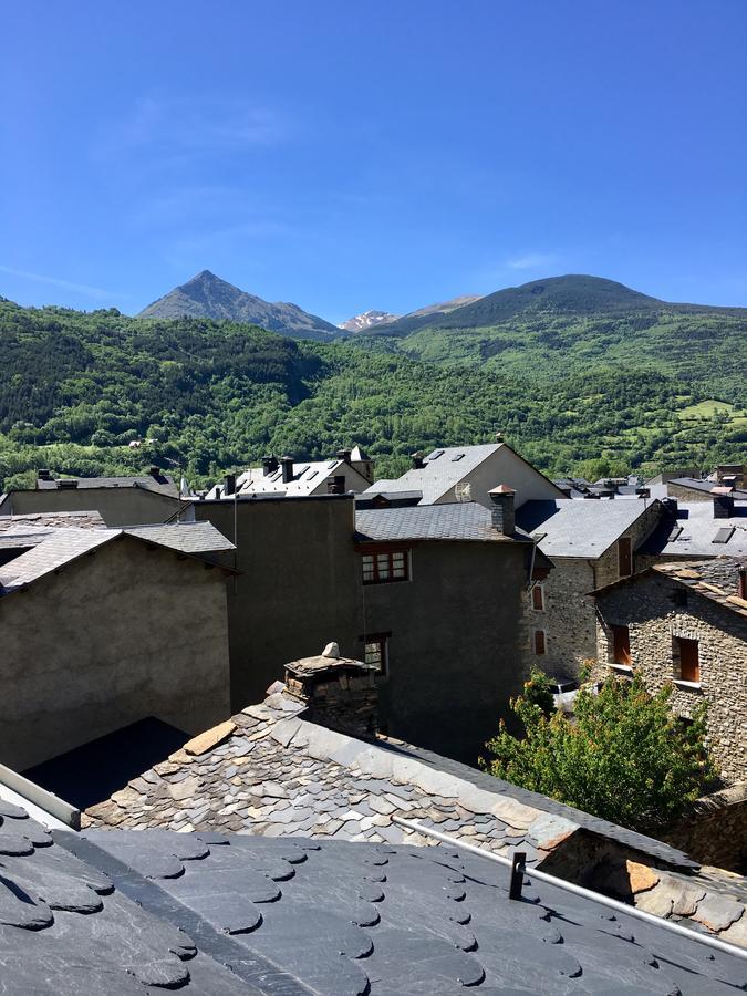 Hotel La Neu Benasque Esterno foto